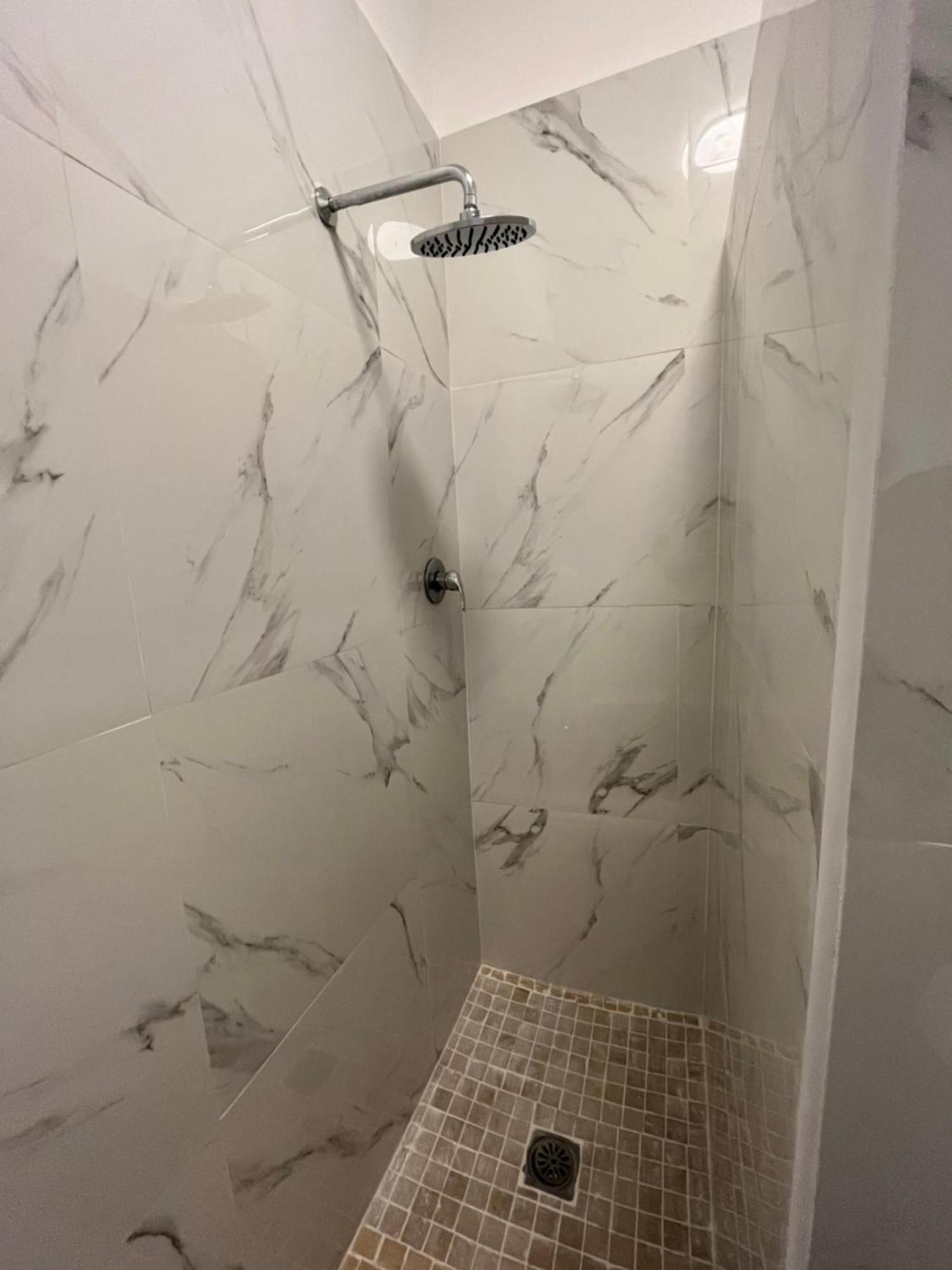 Camera Con Bagno Mirjana Cislago Exterior foto