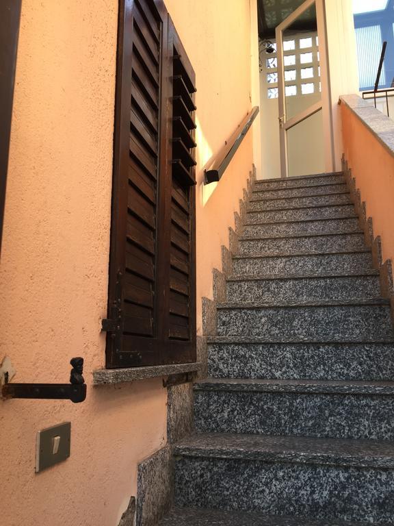 Camera Con Bagno Mirjana Cislago Exterior foto